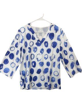 NEW Blue & White V-Neck Blouse With 3/4 Sleeves Lightweight Fabric Size L